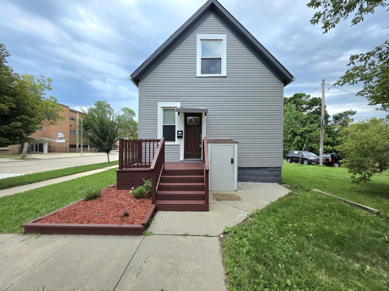 Property Photo:  2769 N 1st St  WI 53212 