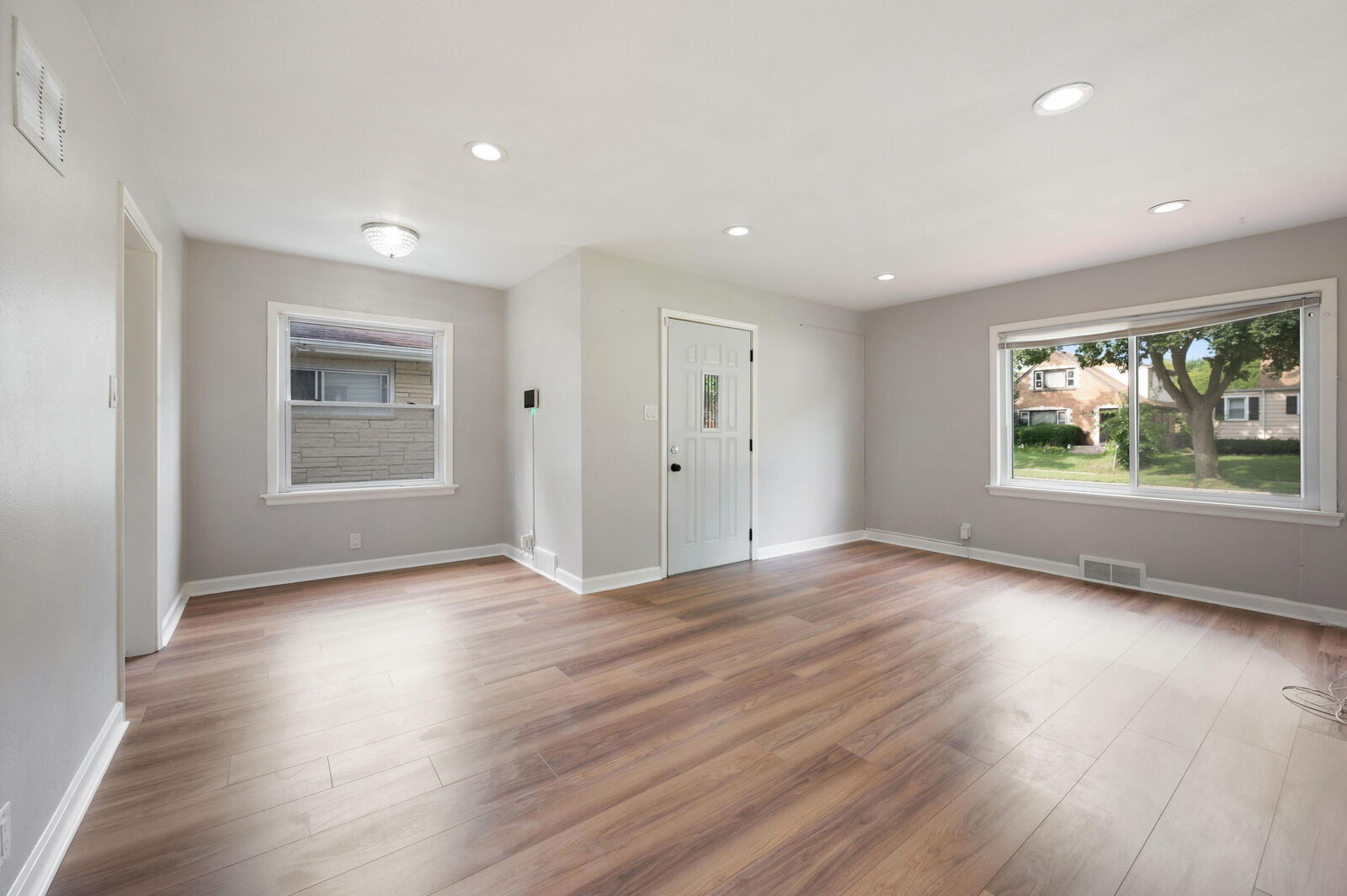 Property Photo: 4366 N 67th St WI 53216