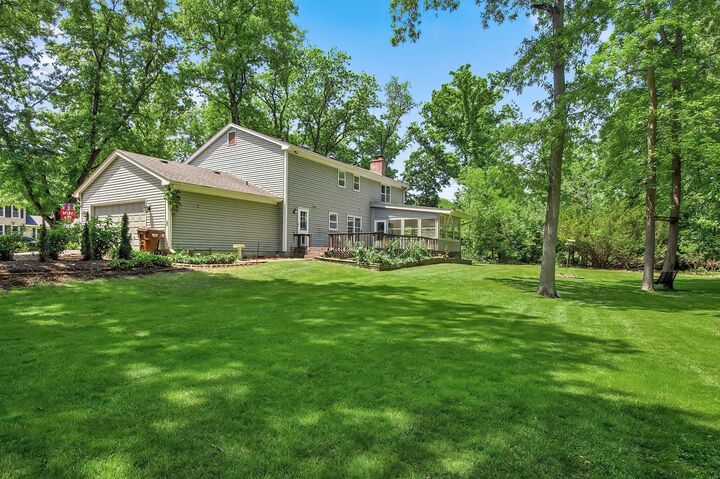 Property Photo:  6710 Connecticut Trail  IL 60012 