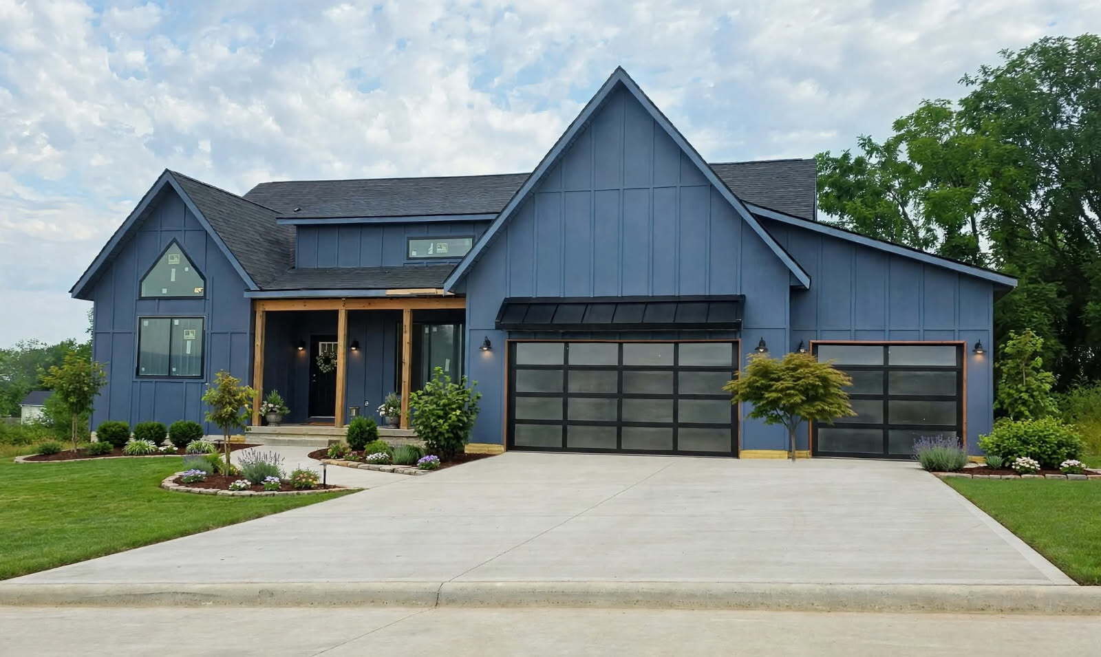 Property Photo: 1916 Zara IA 52732