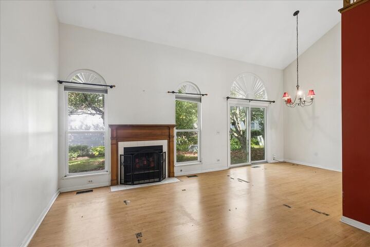 Property Photo:  1144 Stillwater Road  IL 60120 