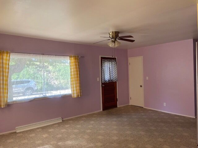Property Photo:  206 33rd Avenue N  IA 52732 