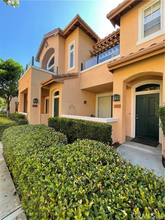 Property Photo: 1406 Solvay Aisle CA 92606