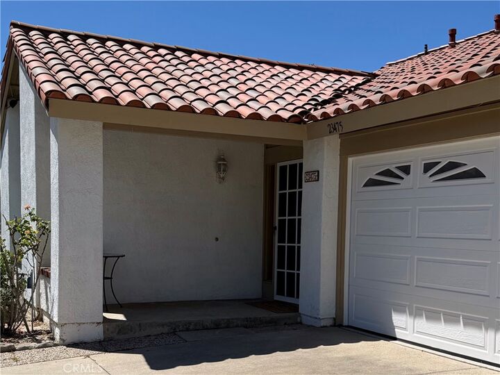 Property Photo: 23475 Ribalta CA 92692