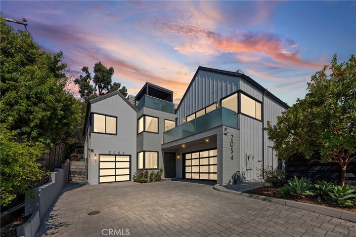 Property Photo:  2054 Fixlini Street  CA 93401 
