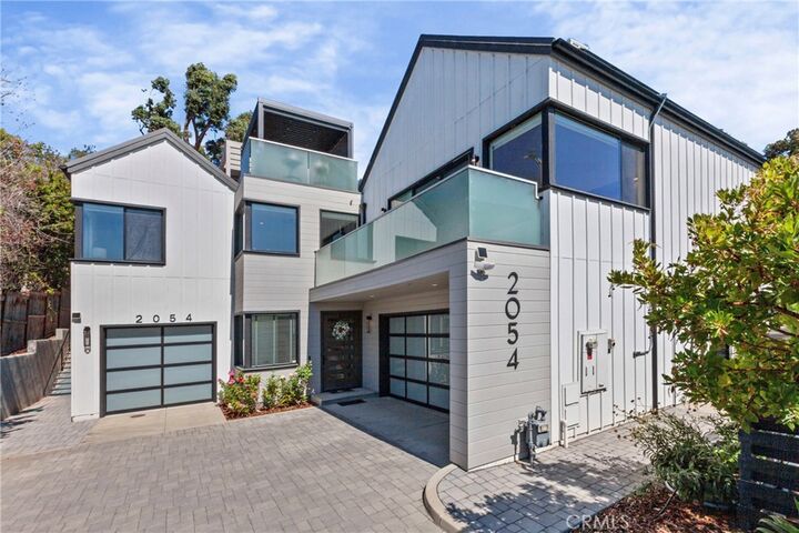 Property Photo:  2054 Fixlini Street  CA 93401 