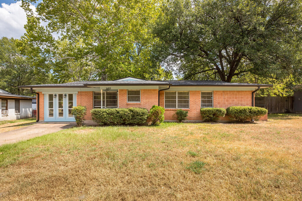 Property Photo:  1403 Betty Drive  TX 75901 