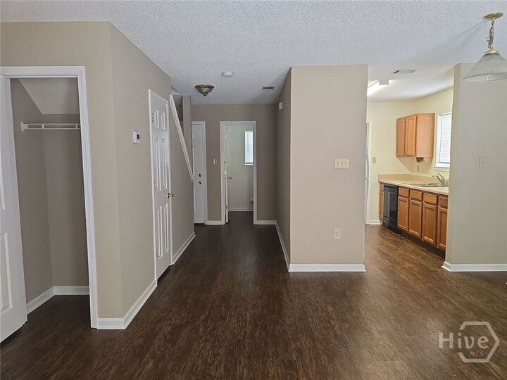 Property Photo: 9810 Whitfield Avenue A GA 31406