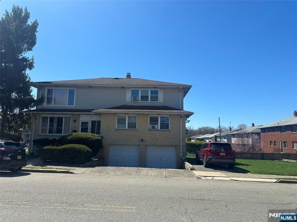 Property Photo:  480 North Avenue 2nd Floor  NJ 07024 
