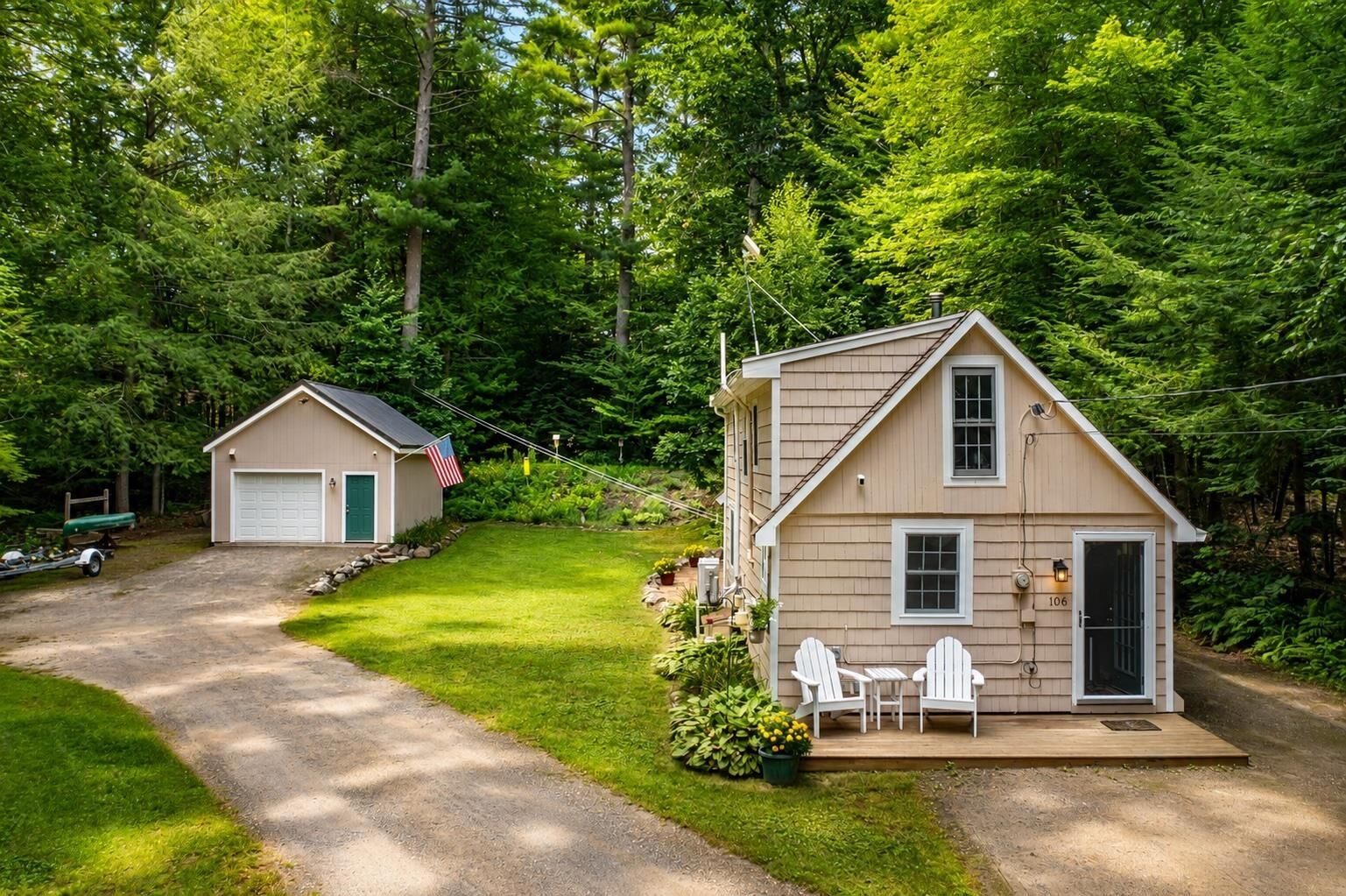 Property Photo:  106 Pine N Street  NH 03222 