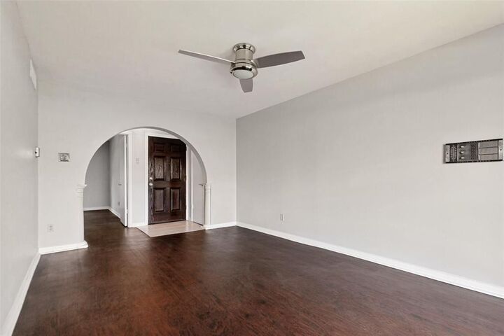 Property Photo:  15926 Stillwood Street 2072  TX 75248 