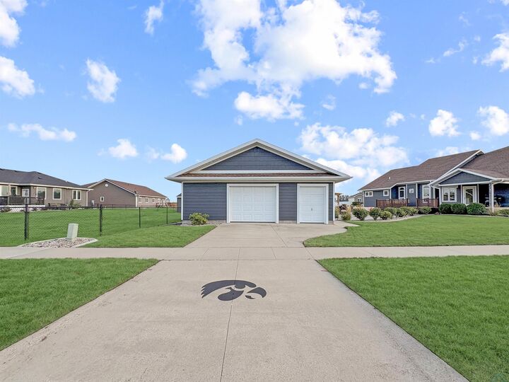 Property Photo:  502 Horseshoe Bend  IA 51054 