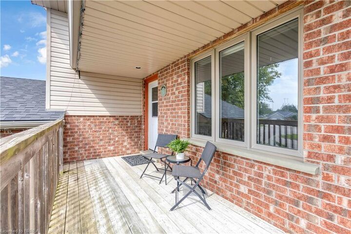 Property Photo:  2020 John Street  ON N0A 1J0 