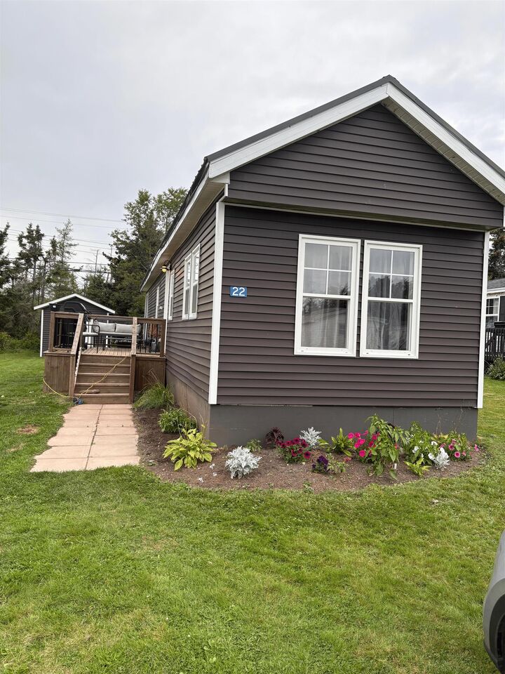 Property Photo:  22 Amber Avenue  PE C1E 0K9 