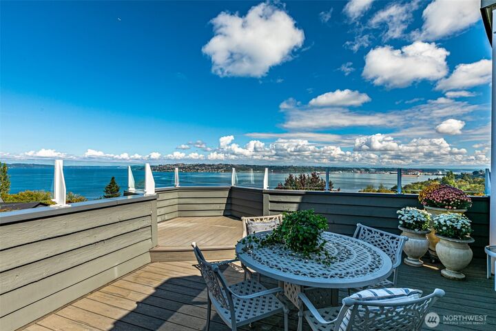 Property Photo: 3519 N Union Avenue 3 WA 98407