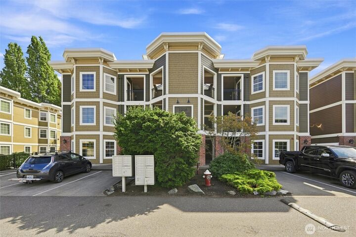 Property Photo: 1216 Old Fairhaven Parkway 301 WA 98225
