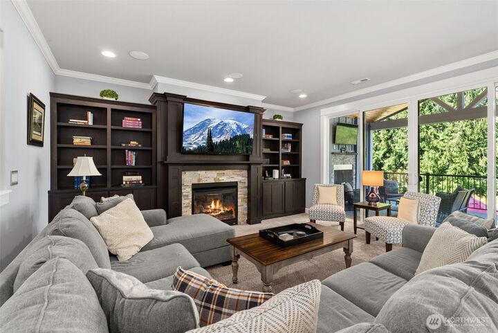 Property Photo: 13415 185th Avenue Ct E WA 98391