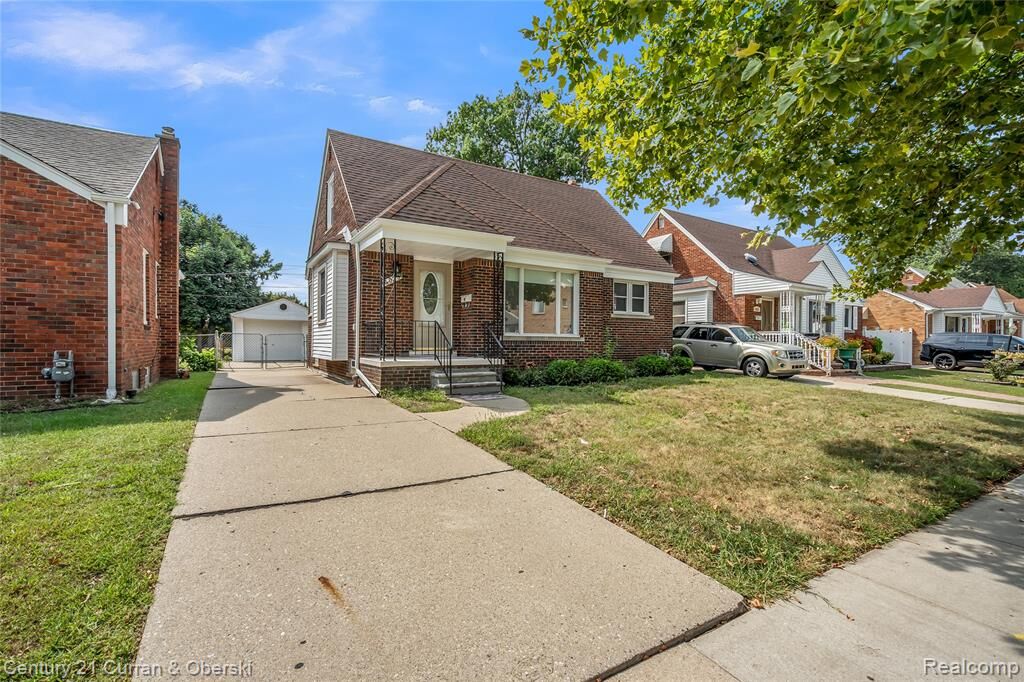 Property Photo: 4023 Seymour Street MI 48126
