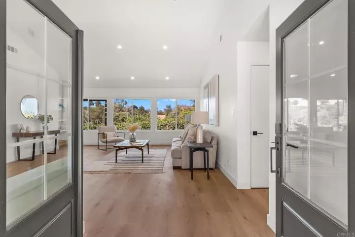 Property Photo:  938 Evergreen Lane  CA 92084 