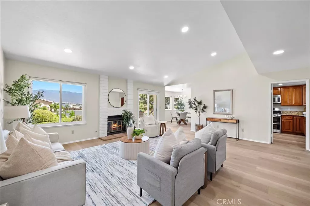 Property Photo:  2437 N Sycamore  CA 92377 
