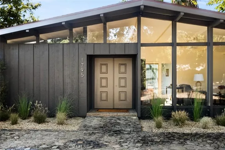 Property Photo:  1795 Estates Way  CA 95928 