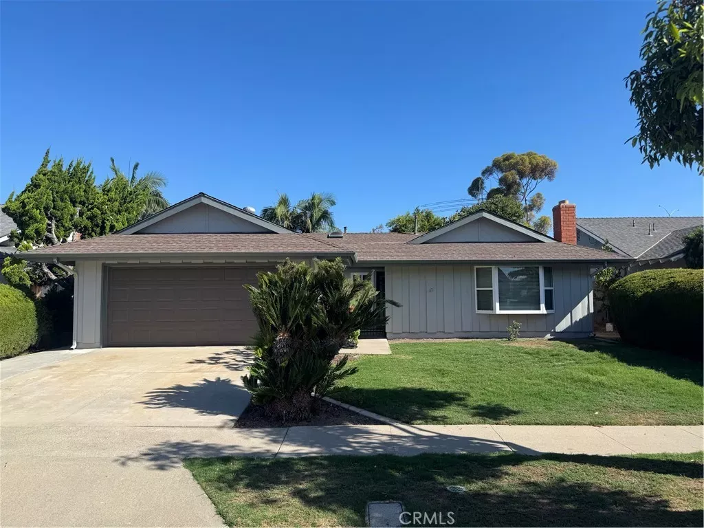 Property Photo:  970 Cheyenne  CA 92626 