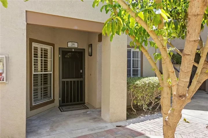 Property Photo:  34 Via Solaz  CA 92688 