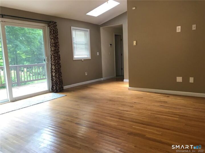 Property Photo: 864 Litchfield Turnpike CT 06524