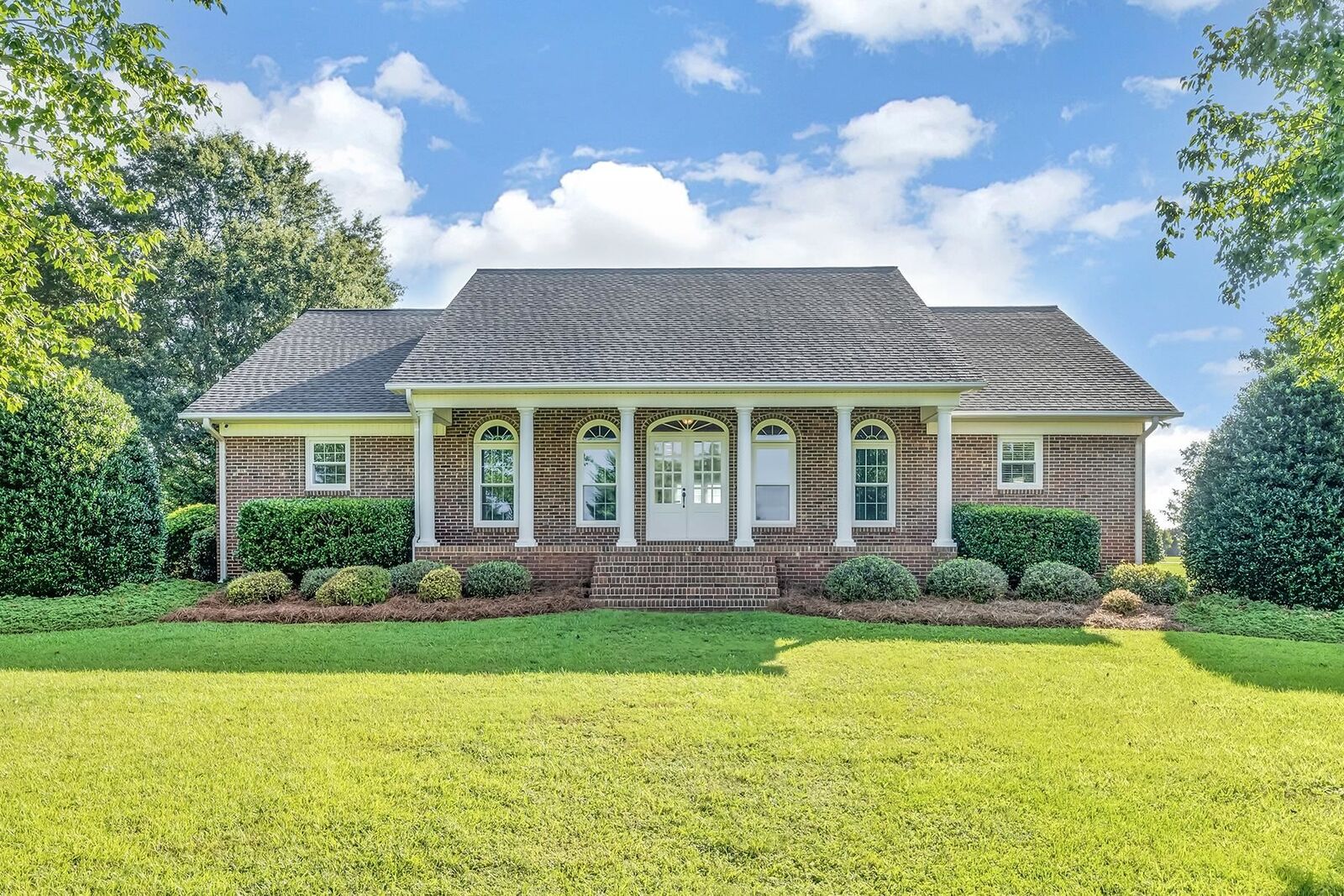 Property Photo: 115 Ann Drive SC 29303