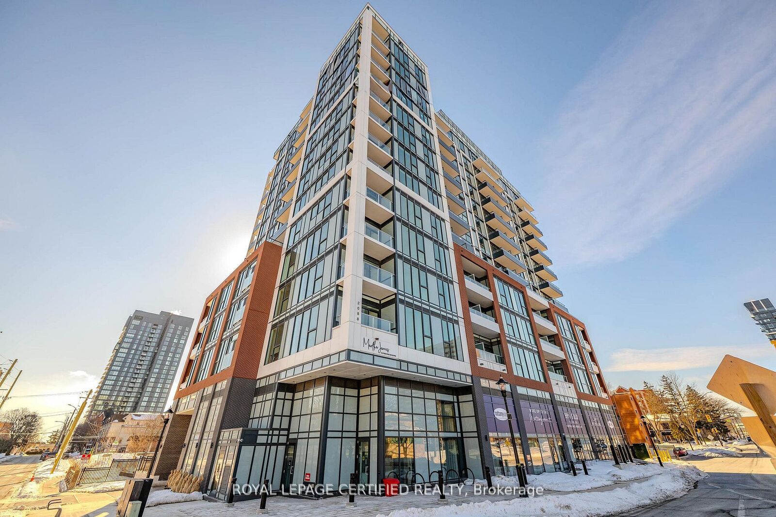 Property Photo:  2088 James Street 503  ON L7R 0H2 
