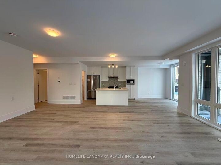Property Photo: 5 Kerns Lane ON L4E 1M1