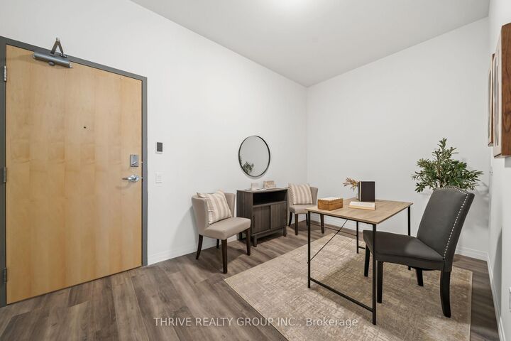 Property Photo:  373 Hill Street 502  ON N6B 1E3 