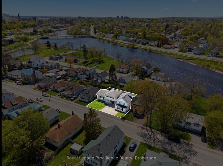 Property Photo: 26 Johnson Street ON K8N 4T3