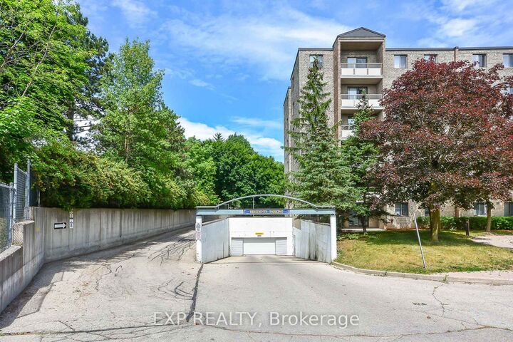 Property Photo:  93 Westwood Road 301  ON N1H 7J7 
