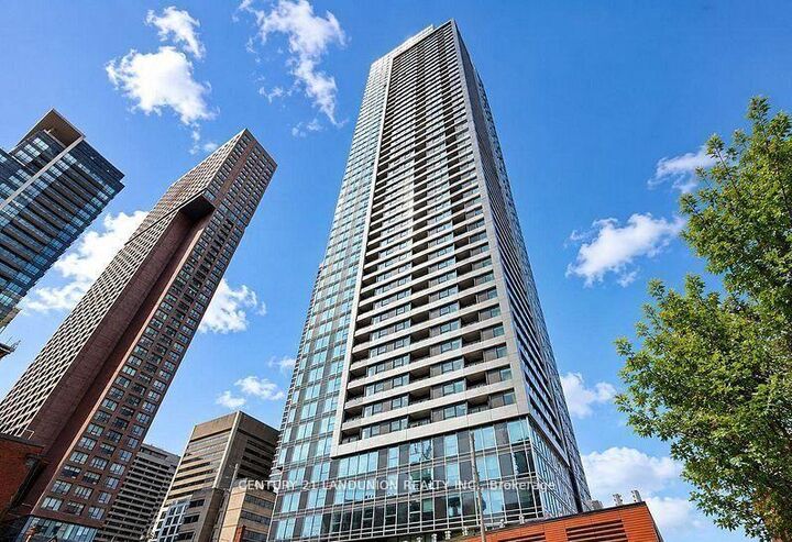 Property Photo: 609 Sherbourne Street 4808 ON M4X 0A4