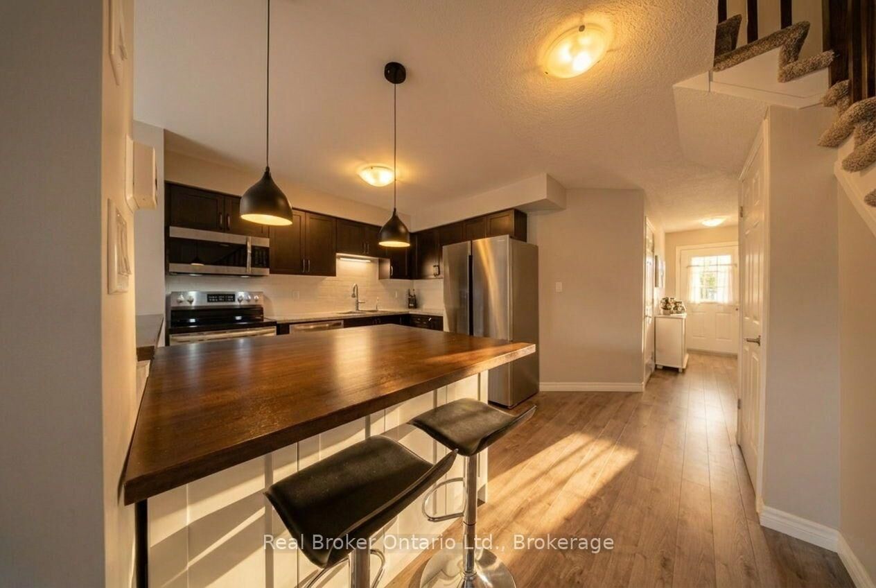 Property Photo: 30 Imperial Road S 21 ON N1K 1Y1