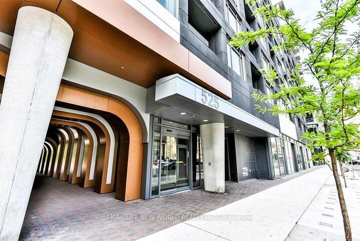 Property Photo: 525 Adelaide Street W 719 ON M5V 1T6