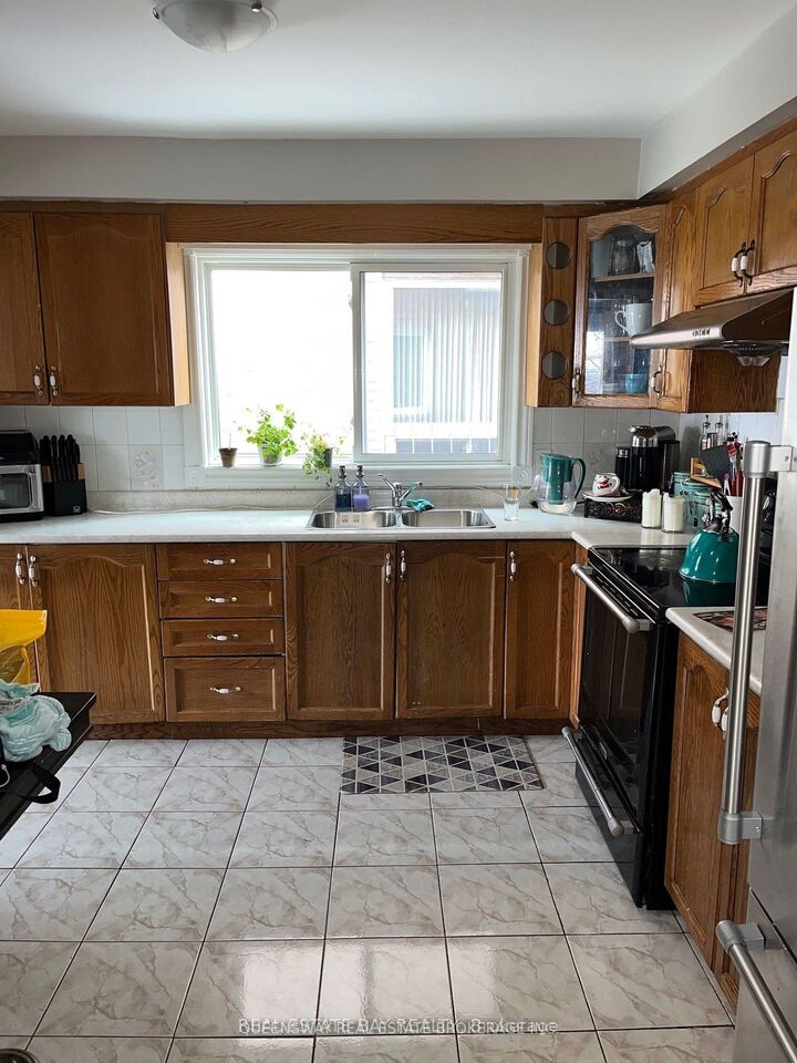 Property Photo: 64 Provence Trail ON M9V 5A4