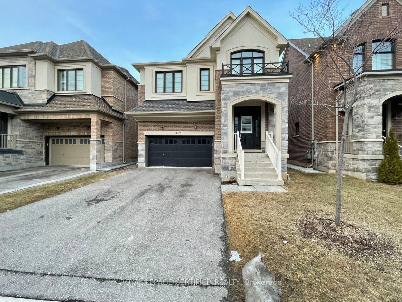 Property Photo:  1227 McPhedran Point Bsmt  ON L9T 7K6 