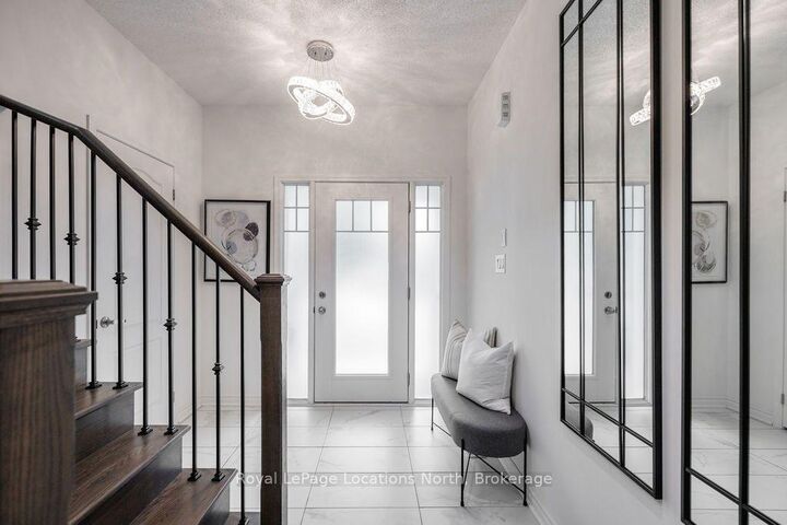 Property Photo:  11 Catamaran Drive  ON L9Z 0J2 