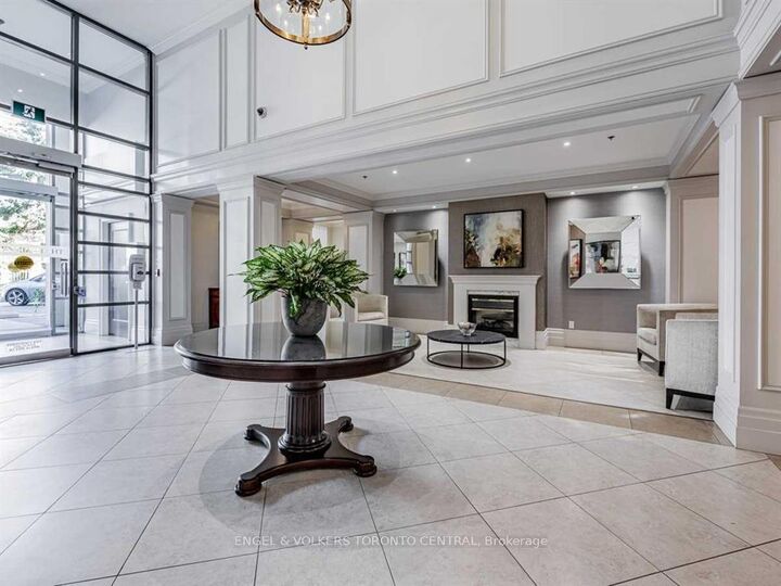 Property Photo:  205 The Donway Way W 104  ON M3B 3S5 