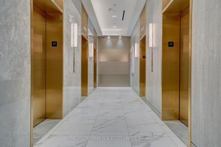 Property Photo:  950 Portage Parkway 4711  ON L4K 0J7 