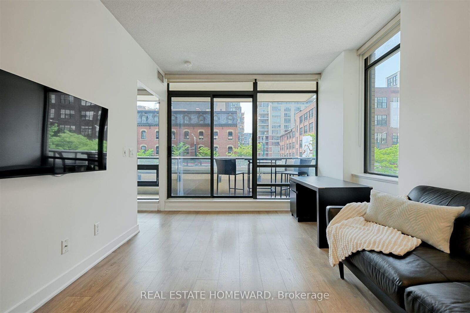Property Photo: 438 King Street W 201 ON M5V 3T9