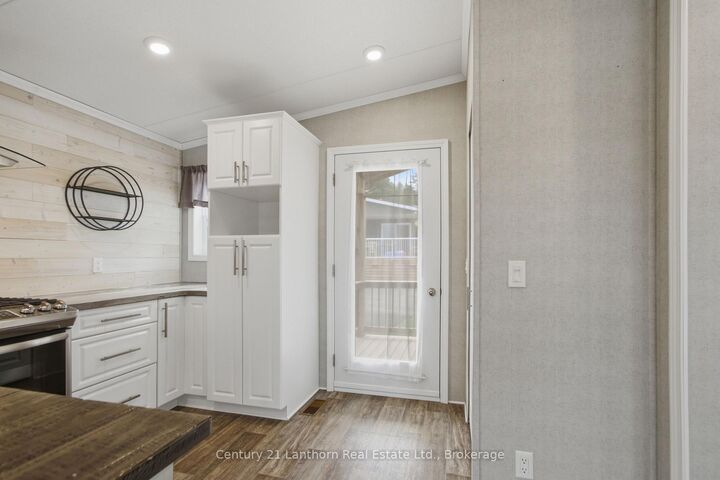 Property Photo:  484 Frankford Stirling Road 18  ON K0K 2C0 