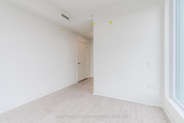 Property Photo:  39 Mary Street 1305  ON L4N 1S9 