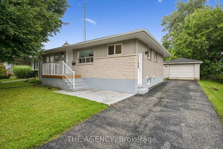 Property Photo:  217 Mayfield Avenue  ON N2J 3S6 
