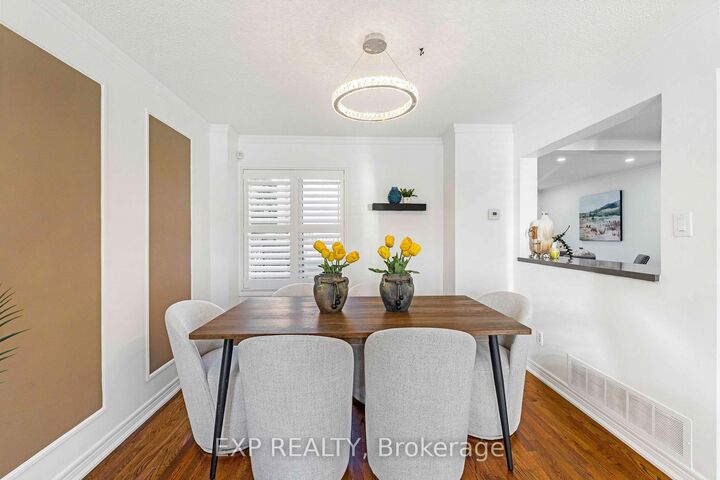 Property Photo:  42 Fieldnest Crescent Upper  ON L1R 1Z6 