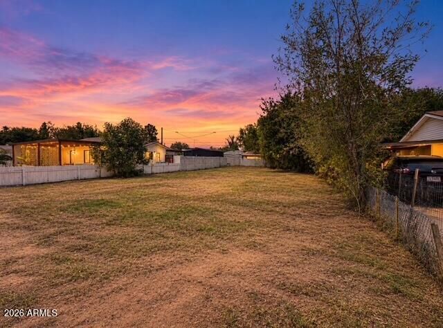 Property Photo:  736 E 2nd Street -  AZ 85203 