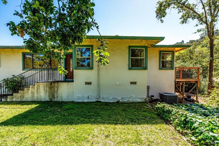 Property Photo:  303 Ashlar Drive  CA 94558 
