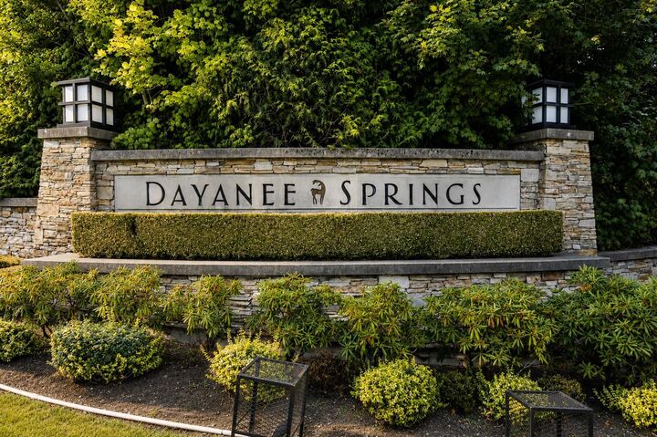 Property Photo:  3050 Dayanee Springs Boulevard 306  BC V3E 0A2 